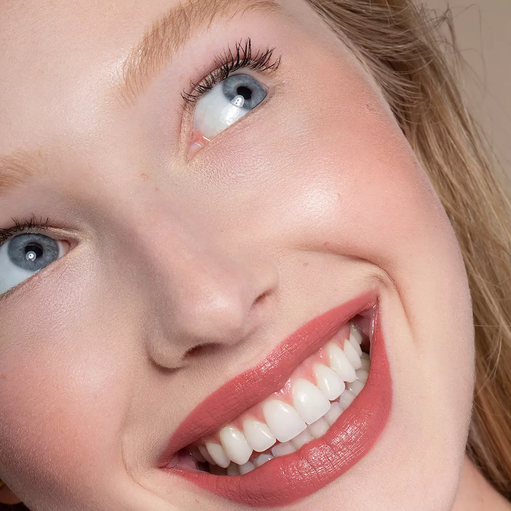 ILIA Limitless Lash Lengthening Clean Mascara - Image 5