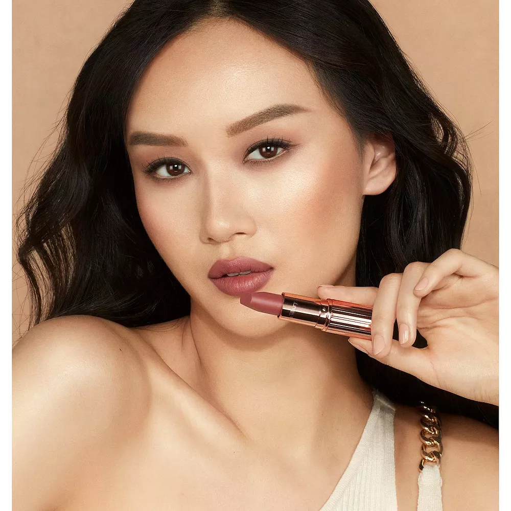 Charlotte Tilbury Matte Revolution Lipstick 8 Charlotte Tilbury Matte Revolution Lipstick - Image 6