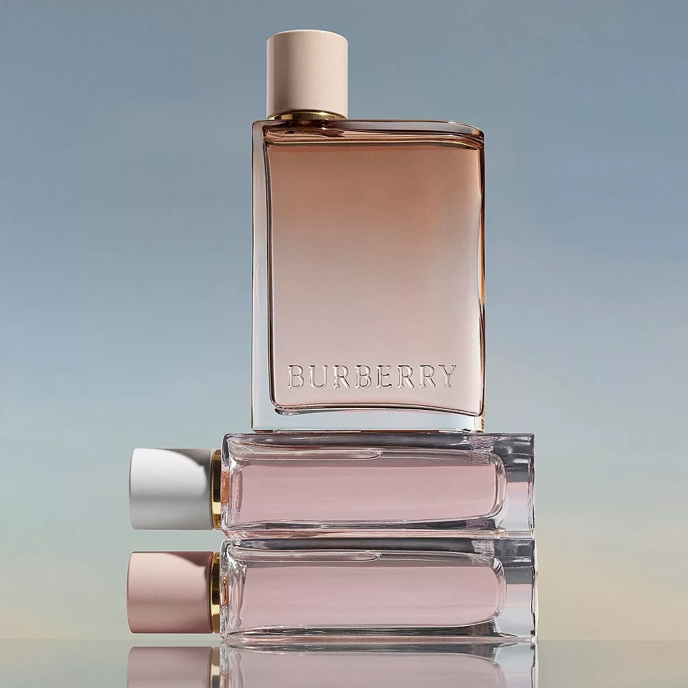 Burberry Her Blossom Eau De Toilette - Image 2