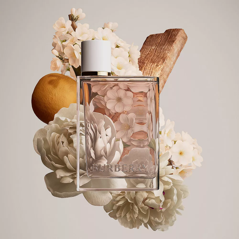 Burberry Her Blossom Eau De Toilette - Image 5