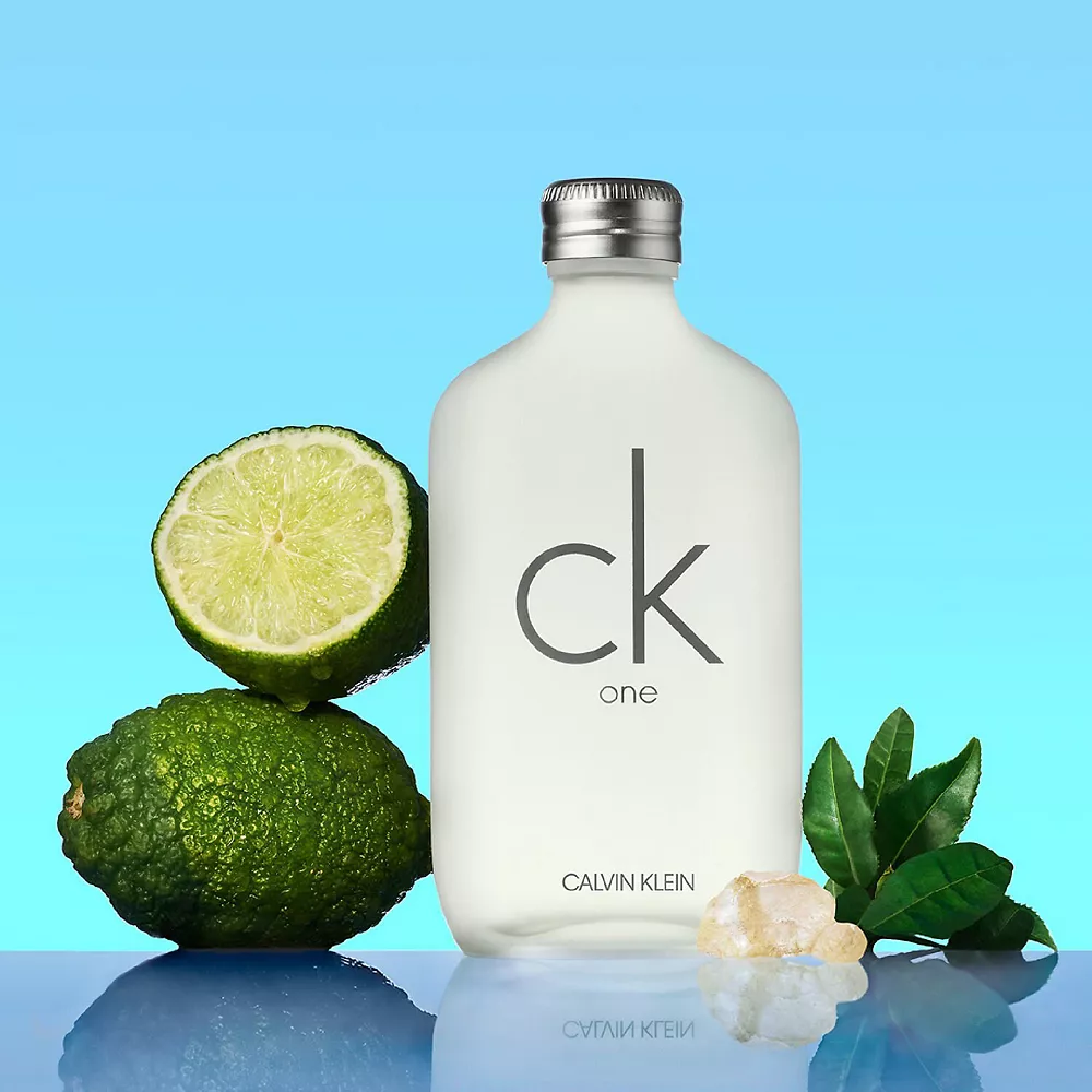 Calvin Klein Ck One Eau De Toilette - Image 2