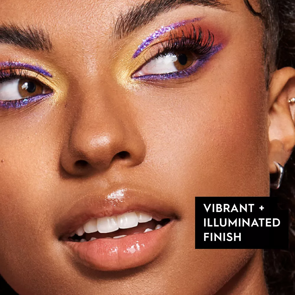 Urban Decay All Nighter Long-Lasting Makeup Setting Spray With Vitamin C 6 Urban Decay All Nighter Long-Lasting Makeup Setting Spray With Vitamin C - Image 4