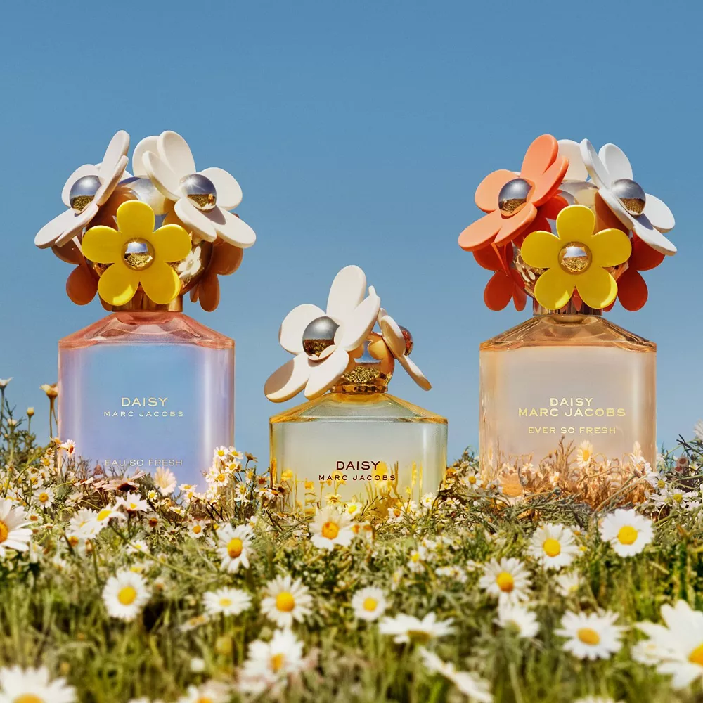 Marc Jacobs Fragrances Daisy Perfume Set - Image 3
